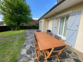 Maison spacieuse avec jardin à Thiron-Gardais